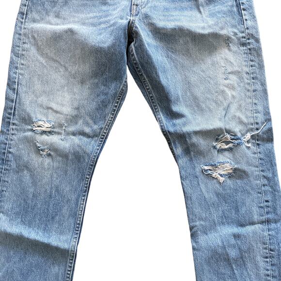 Levi's 505 C Light Wash Whiskered High Waist Distressed Skinny Jeans Size 32 - Picture 3 of 5